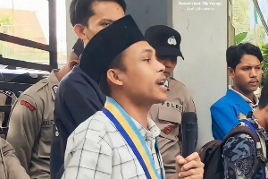 Ratusan Rumah Hangus Tersengat Listrik, Sapiin: Kepala PLN NTB Gagal Total, Segera Mundur!